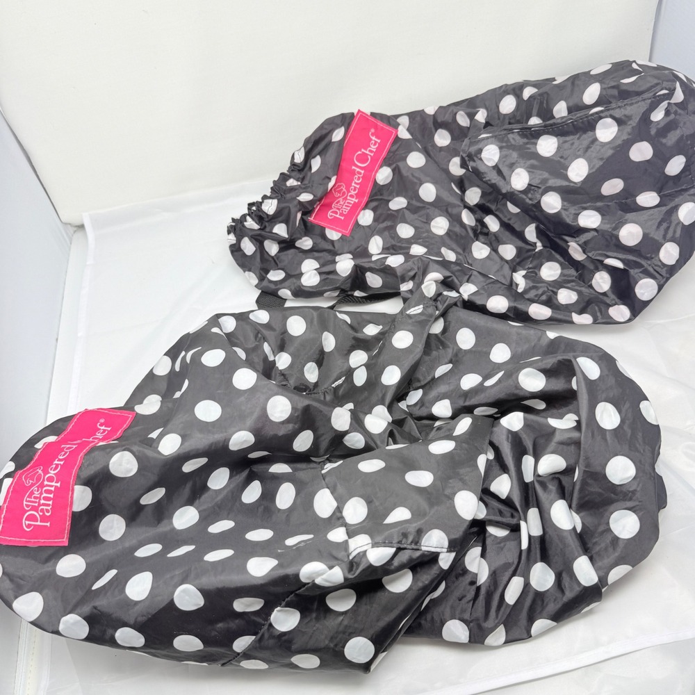 Pampered Chef Clip on Expandable
Nylon Shopping CART Tote Bags set of 2!